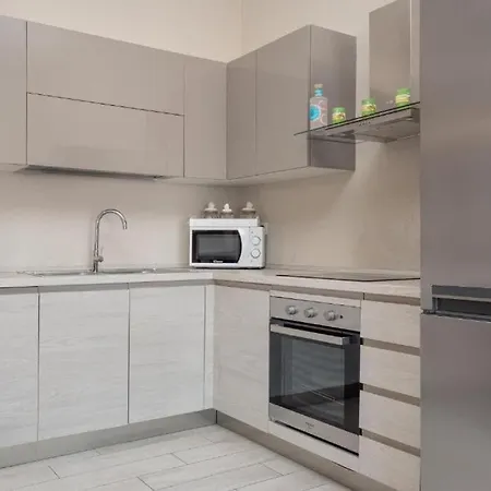 Apartment Bellissimo Con Veranda Privata Al Centro Di