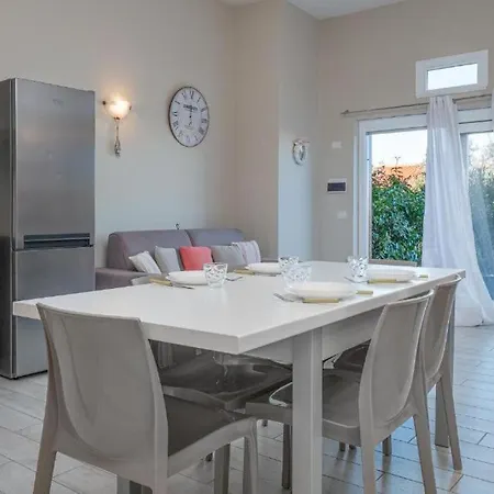 Bellissimo Con Veranda Privata Al Centro Di *